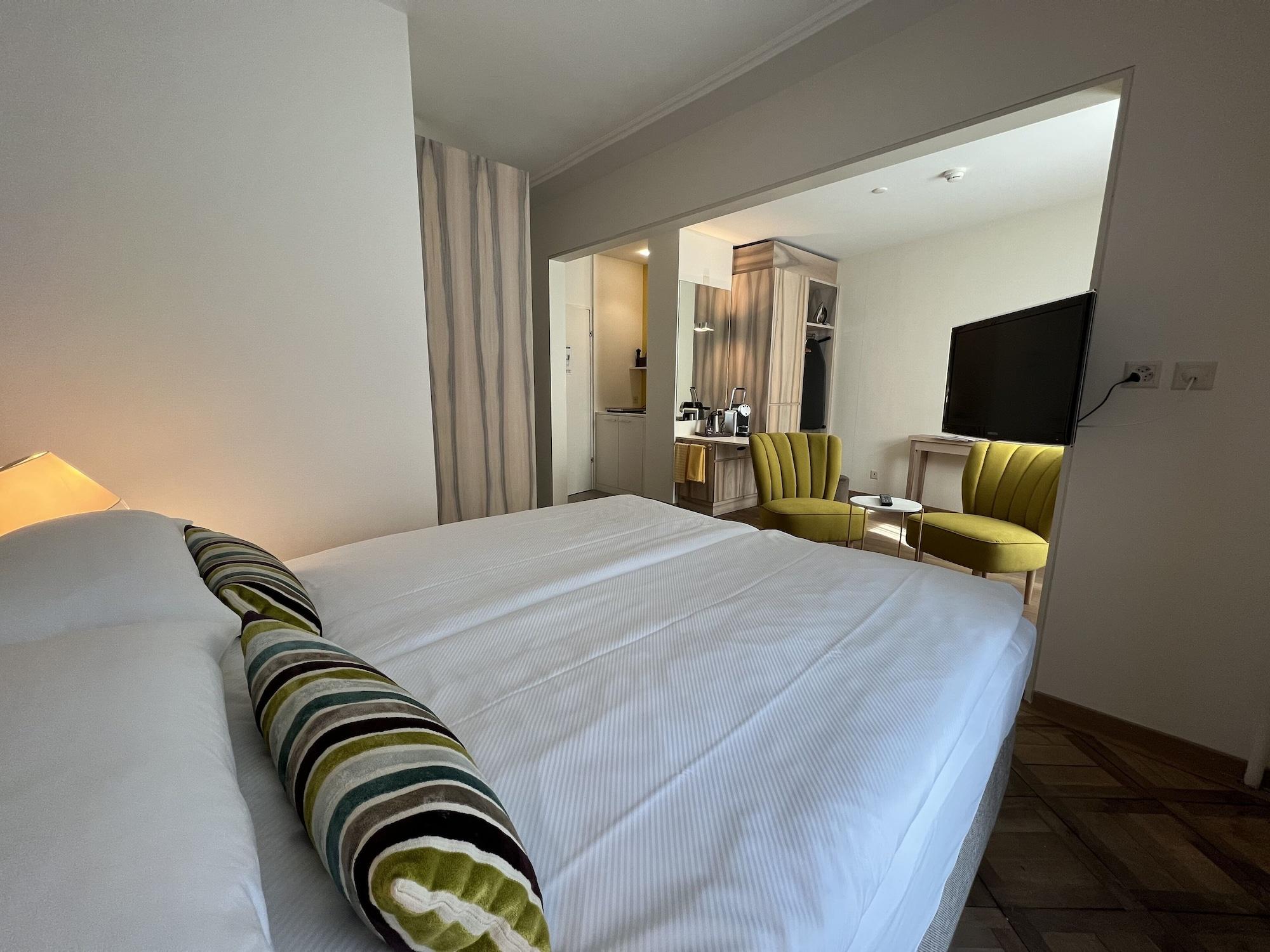 Platzhirsch Zuerich - Downtown Boutique Hotel & Sushi Lounge Esterno foto